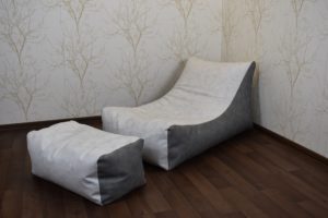 Kott-tool koos jalatoega kunstnahast
